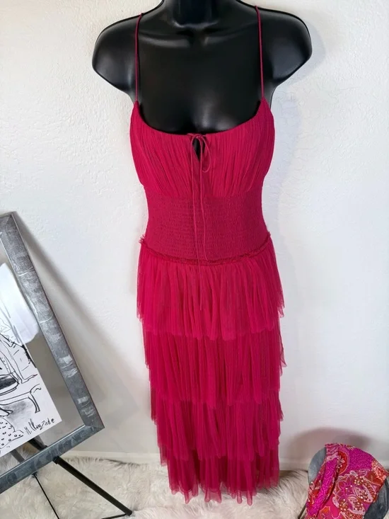 NWT ML Monique Lhuillier Tiered Tulle Maxi Dress Cherry Pink Size 8 - Picture 3 of 14